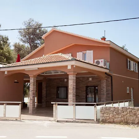 Apartments Marija Vir Exterior photo